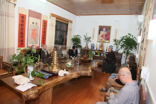 德国本笃禅修中心雅戈尔一行来寺礼祖