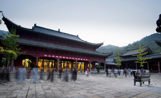 黄梅四祖寺壬辰年中元节报恩法会圆满