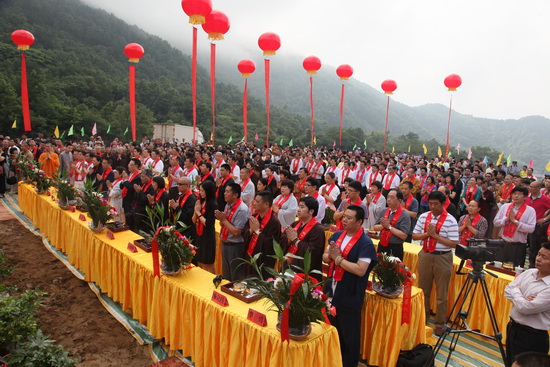 黄梅四祖寺举行禅宗佛祖大金塔奠基法会