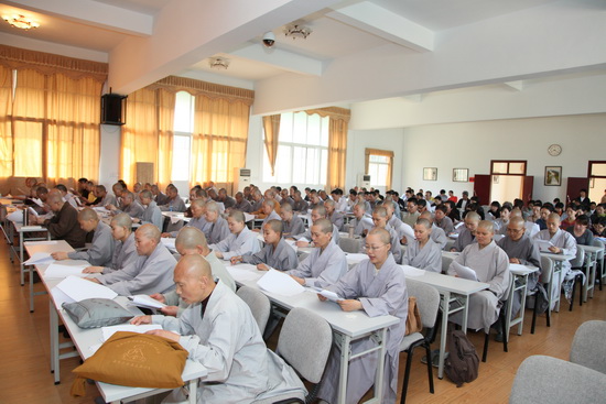黄梅四祖寺双峰国学暨佛学讲习班开课
