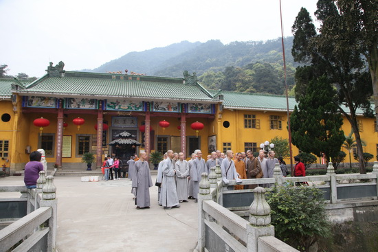 本寺新戒沙弥云门戒场受戒圆满