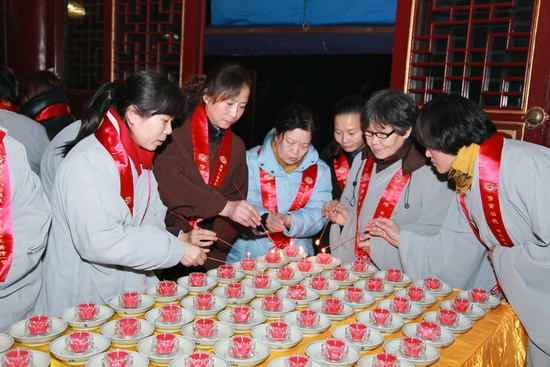 壬辰年上元节法会：安位结坛、诵经、消灾吉祥供灯