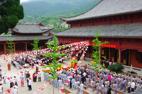 四祖寺辛卯年浴佛节法会圆满