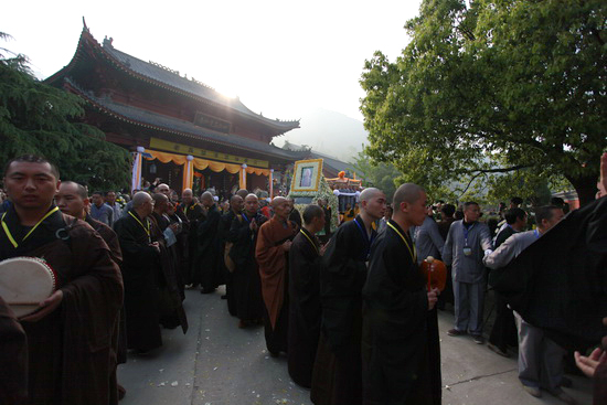 一期圆满  悲愿无尽—净慧长老圆寂荼毗追思大会在四祖寺举行
