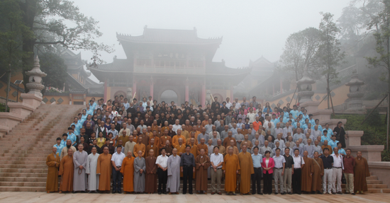 2013年湖北省佛教讲经交流会圆满闭幕——四祖寺崇易法师获二等奖 2013年湖北省佛教讲经交流会圆满闭幕——四祖寺崇易法师获二等奖
