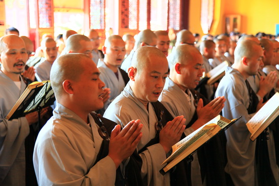 “将修行落实于当下”——四祖寺十一短期出家禅修活动圆满结束