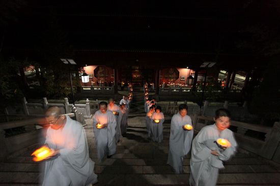 “将修行落实于当下”——四祖寺十一短期出家禅修活动圆满结束