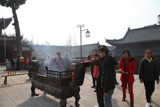 春回大地　福满人间——四祖寺甲午新春文明敬香侧记