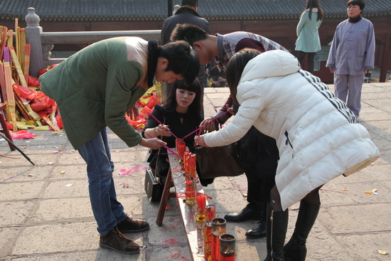 春回大地　福满人间——四祖寺甲午新春文明敬香侧记