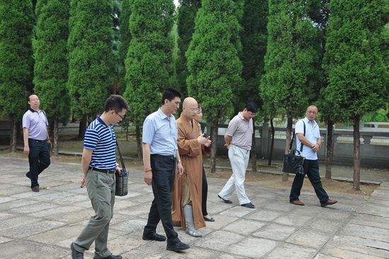 国家宗教事务局巡视员莅临四祖寺视察调研