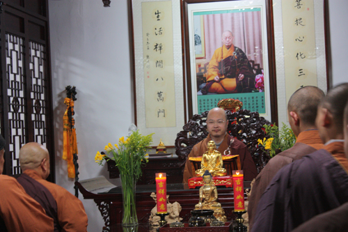 黄梅四祖寺欢度农历新年并为三位净人剃度