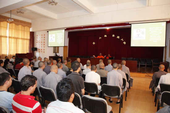 斯里兰卡Dhammasiri长老一行来寺参访