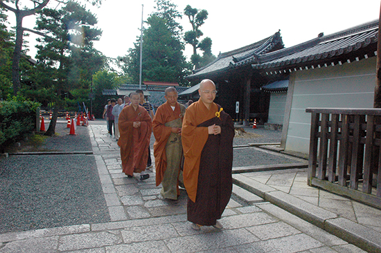 借鉴世界先进经验建好大金塔——四祖寺赴日考察