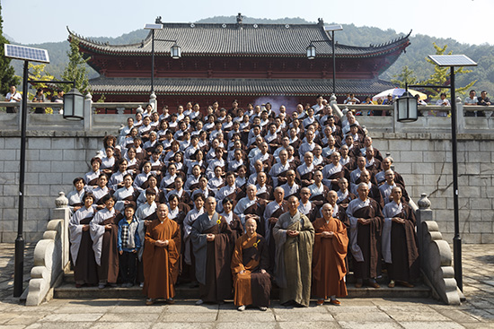 黄梅四祖寺乙未年国庆短期出家禅修班圆满 黄梅四祖寺乙未年国庆短期出家禅修班圆满