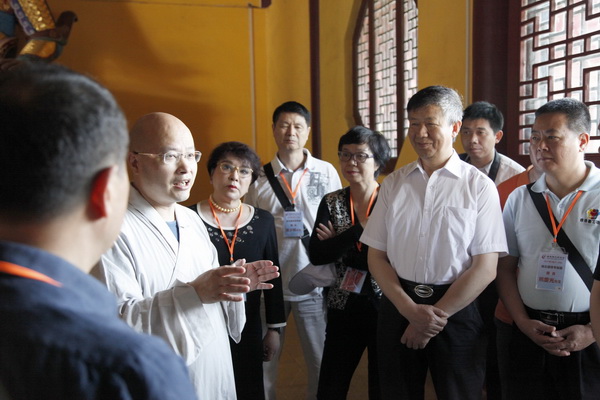 香港中青年代表国情教育考察团一行莅临四祖寺参访