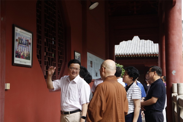 湖北省人民政府副省长郭生练一行莅临四祖寺进行调研