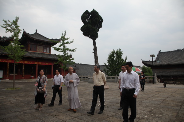 海峡两岸经贸文化交流协会副会长高孔廉莅临四祖寺参访