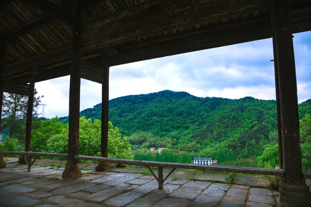 双峰四时·山居禅悦图