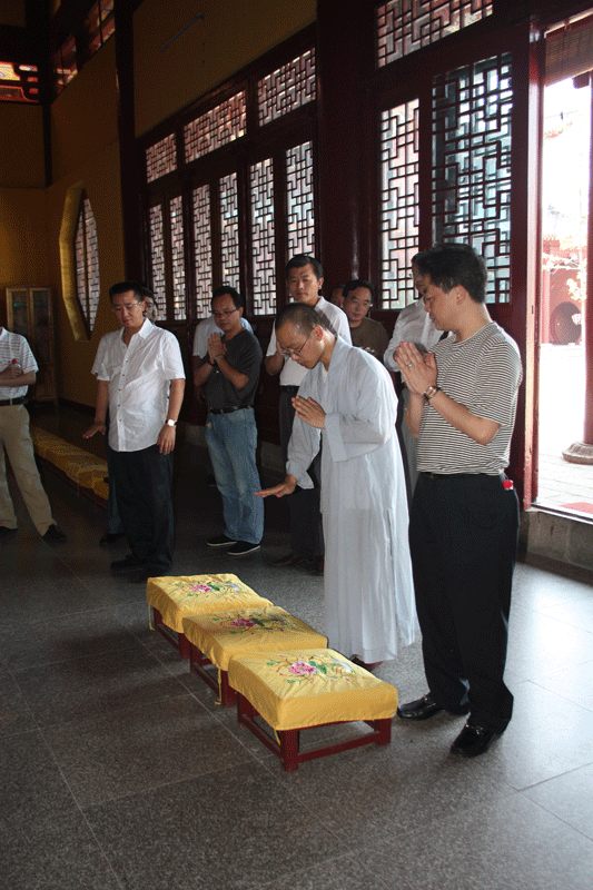 黄梅经济发展高峰论坛客人来访