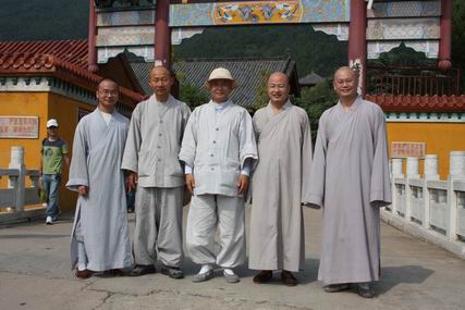 韩国海印寺“中国佛教圣地巡礼团”来访
