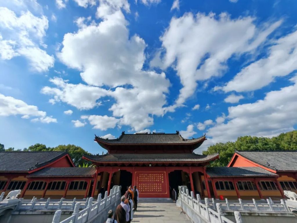 双峰垂范 祖灯常明 | 黄梅四祖寺纪念四祖大师涅槃1374周年 双峰垂范 祖灯常明 | 黄梅四祖寺纪念四祖大师涅槃1374周年