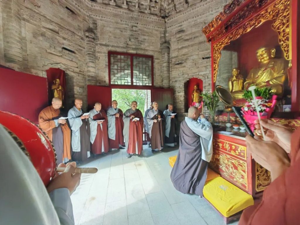 双峰垂范 祖灯常明 | 黄梅四祖寺纪念四祖大师涅槃1374周年 双峰垂范 祖灯常明 | 黄梅四祖寺纪念四祖大师涅槃1374周年